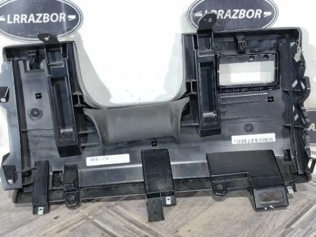 Крышка рулевой колонки Range Rover 4  L405