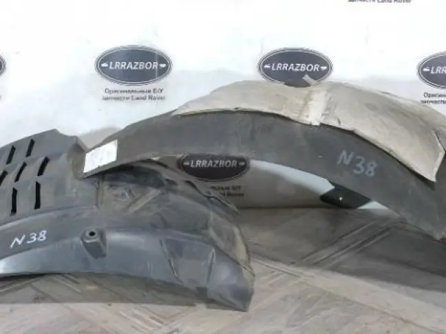 Подкрылок передний левый Range Rover 4 L405