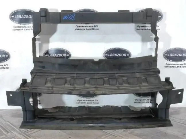 Диффузор радиатора Range Rover 4 L405