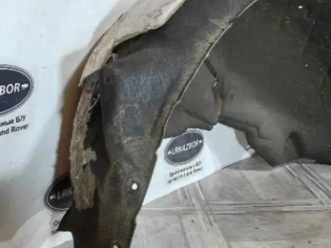Подкрылок задний правый Range Rover 4 L405