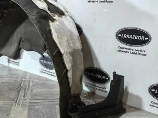 Подкрылок задний правый Range Rover 4 L405