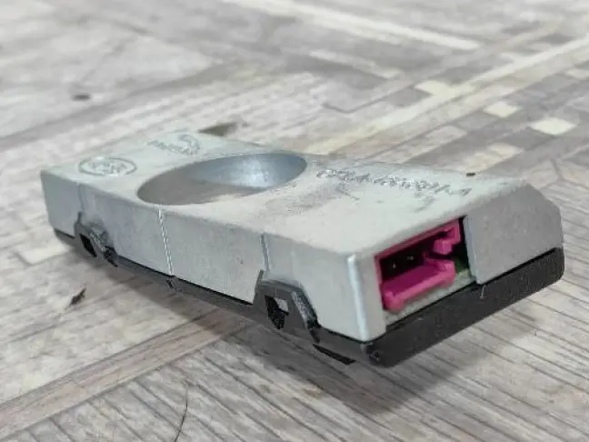 Антенна Land Rover Range Rover 4 L405