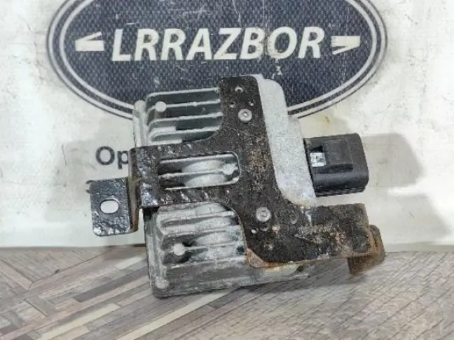 Блок управления топливным насосом Range Rover 4