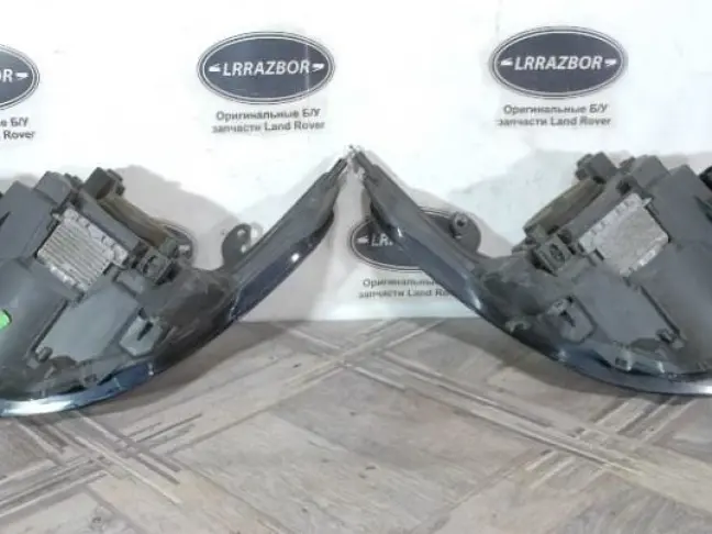 Фары оригинал адаптивные Range Rover 4 L405