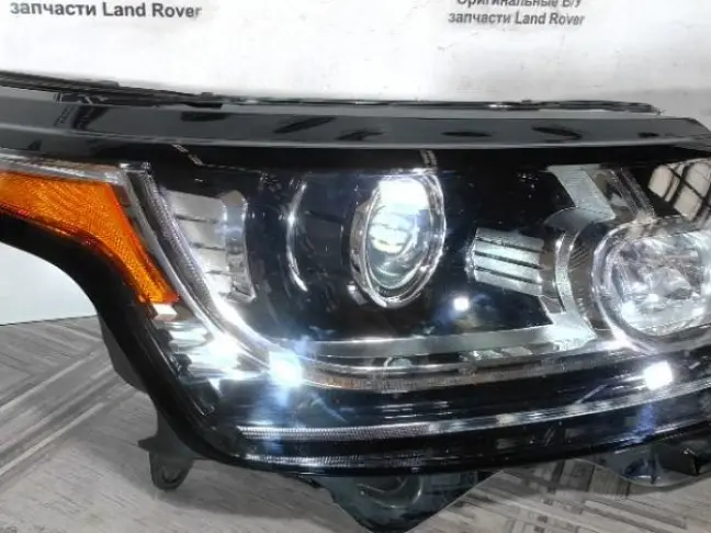 Фары оригинал адаптивные Range Rover 4 L405