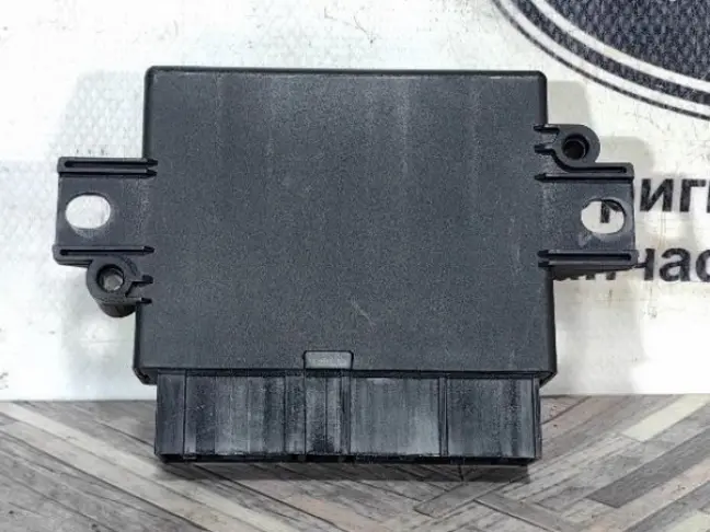 Блок управления парктроником Range Rover 4 L405