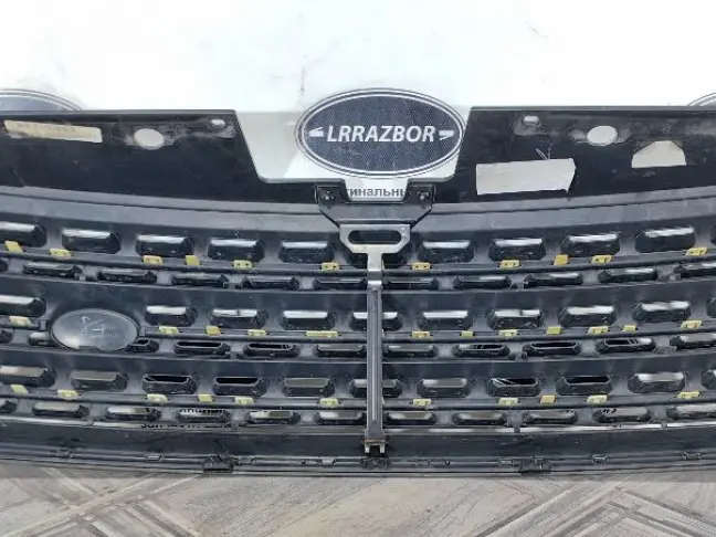 Решетка радиатора Range Rover 4 L405