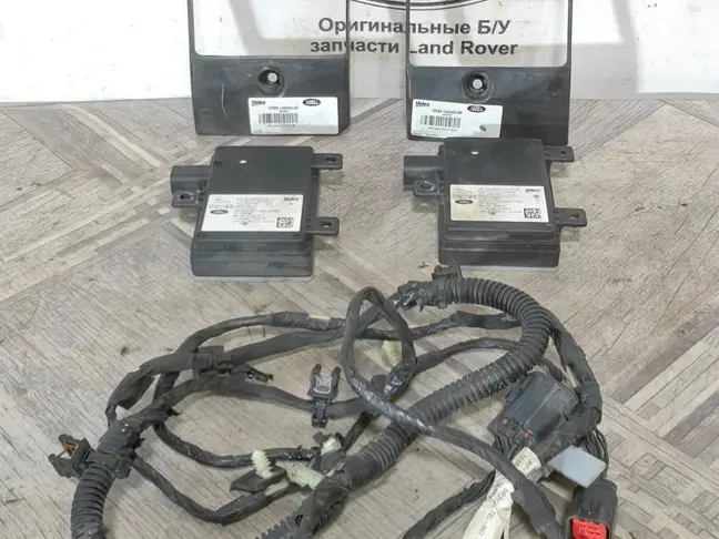 Датчик слепых зон с проводкой Range Rover 4 l405