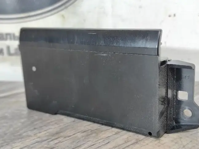 Панель управления правая Range Rover 4 L405