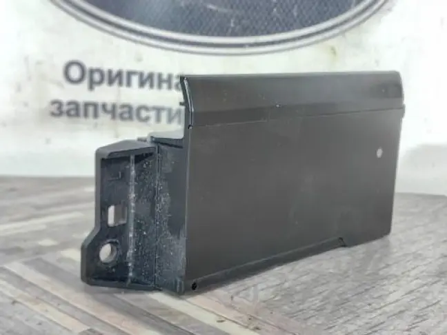 Панель управления левая Range Rover 4 L405