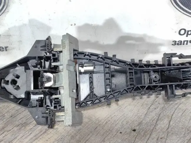 Ручка задней двери Range Rover 4 L405