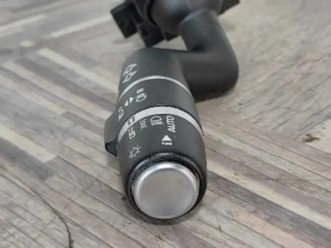 Переключатель света  подрулевой Range Rover 4 L405