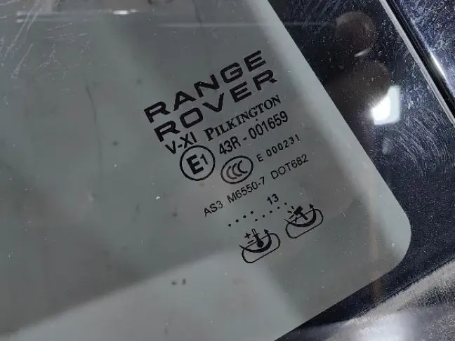 Форточка задняя правая Range Rover 4 L405 5.0SC