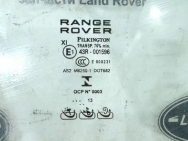 Стекло переднее правое Range Rover 4 L405 5.0SC