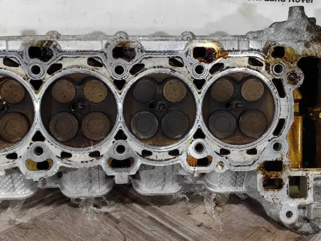Головка блока правая  Range Rover 4 L405 5.0SC