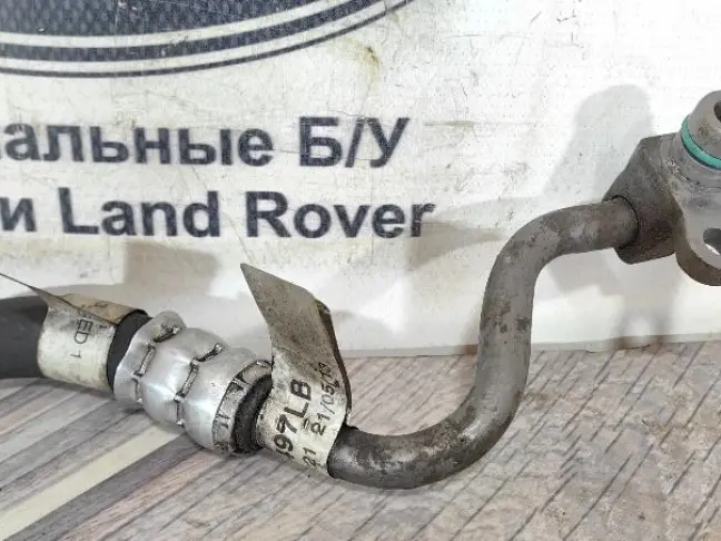 Трубка АСЕ от бачка Range Rover 4 L405