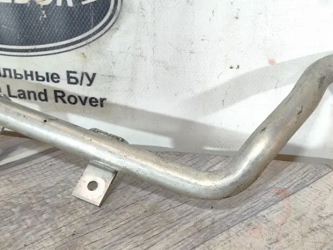 Патрубок охлаждения Range Rover 4 L405 5.0SC