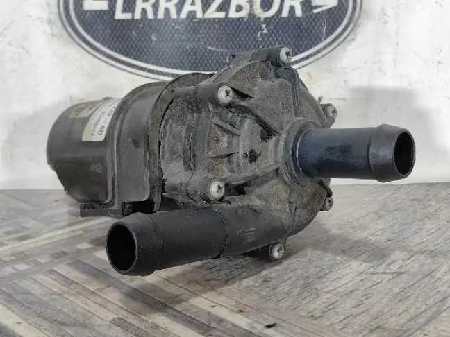 Помпа охлаждения электро Range Rover 4 L405 5.0SC