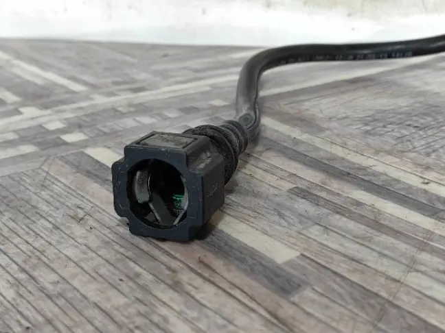 Патрубок охлаждения Range Rover 4 L405 5.0SC