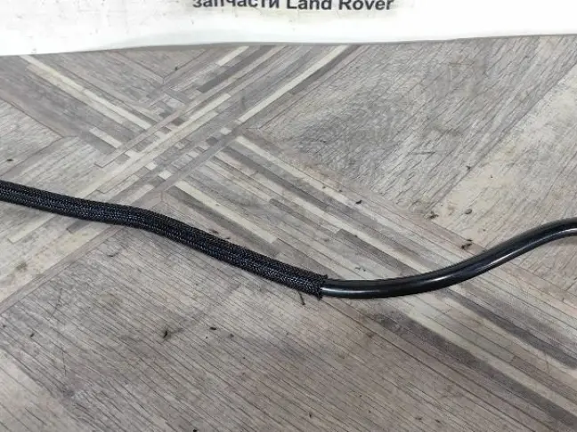 Топливная трубка Range Rover 4 L405 5.0SC