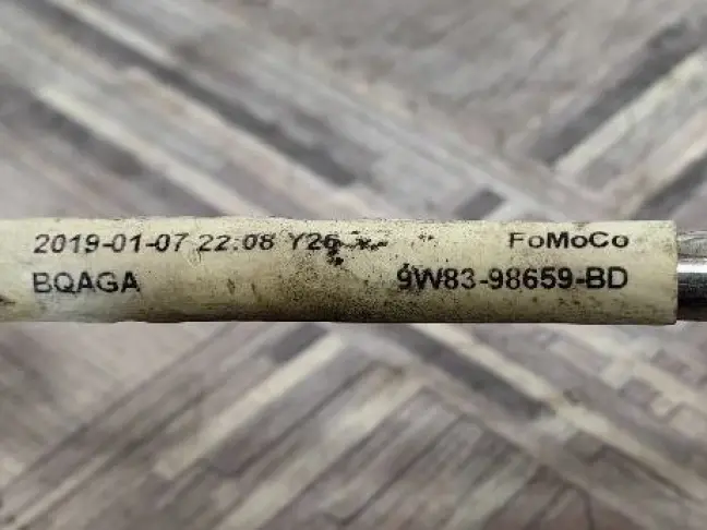 Топливная трубка Range Sport 2 L494 3.0SC 5.0SC