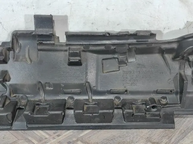 Пыльник катушек левый Range Rover 4 L405 5.0SC