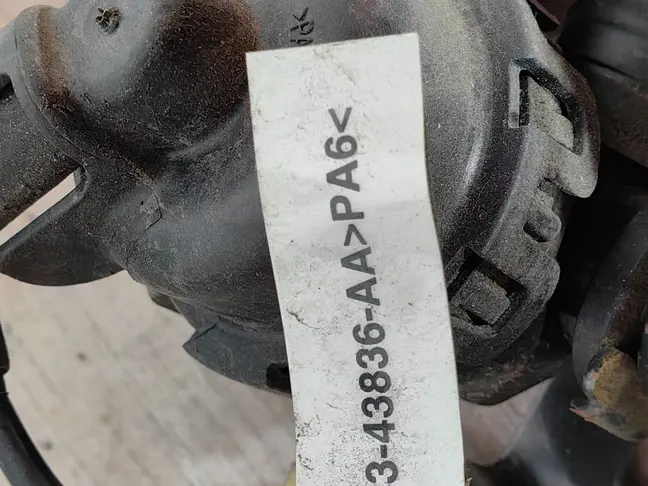 Резонатор акустический Range Rover 4 L405 5.0SC