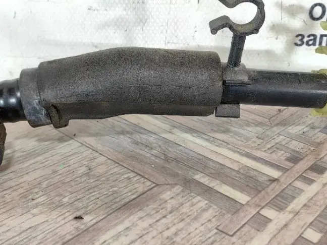 Трубка вентиляционная левая RR Sport 2 L494