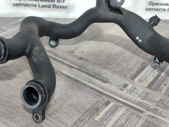 Патрубок Range Rover L405 L494 2012-2017 5.0