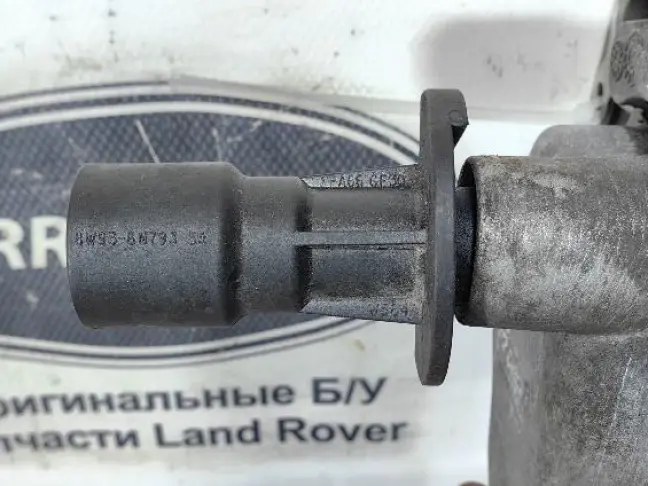 Помпа Range Rover L405 L494 2012-2017 5.0