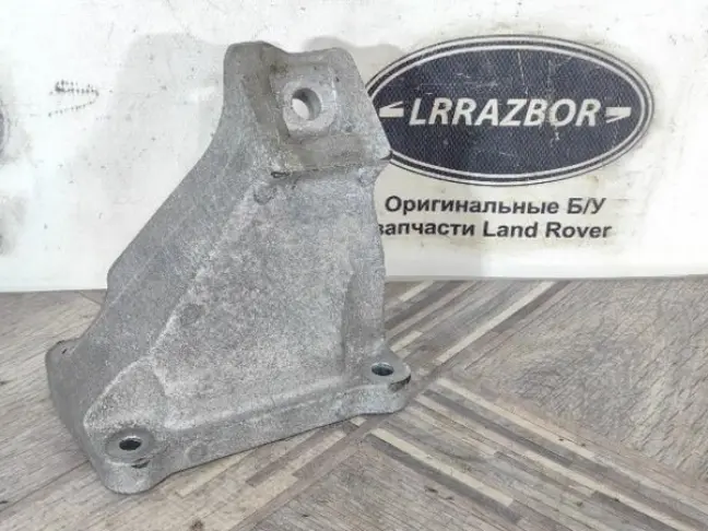 Кронштейн двигателя левый Range Sport 2 L494 3.0SC