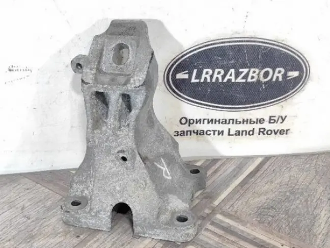 Кронштейн двигателя правый Range Rover L494 3.0SC