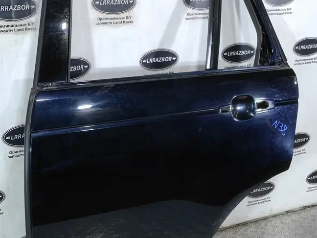 Дверь левая задняя Range Rover 4 L405