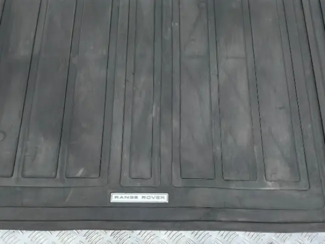 Коврик в багажник резина Range Rover 4 L405