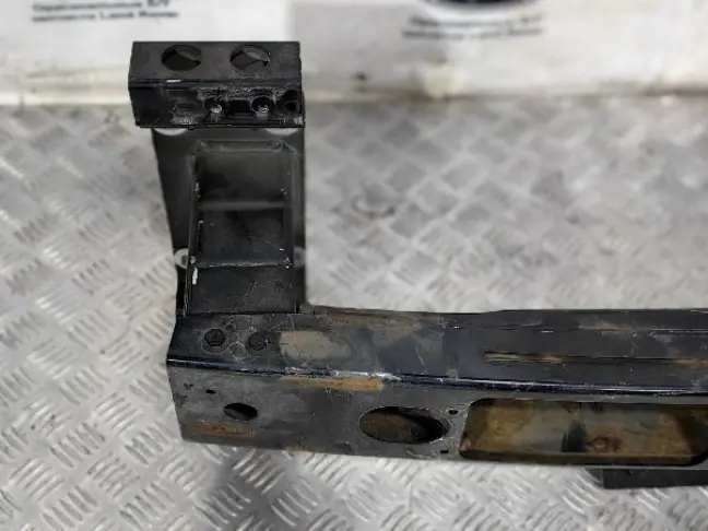 Усилитель передний Range Rover 4 L405