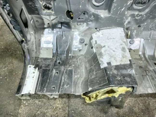 Передняя часть кузова четверть Range Rover 4 L405