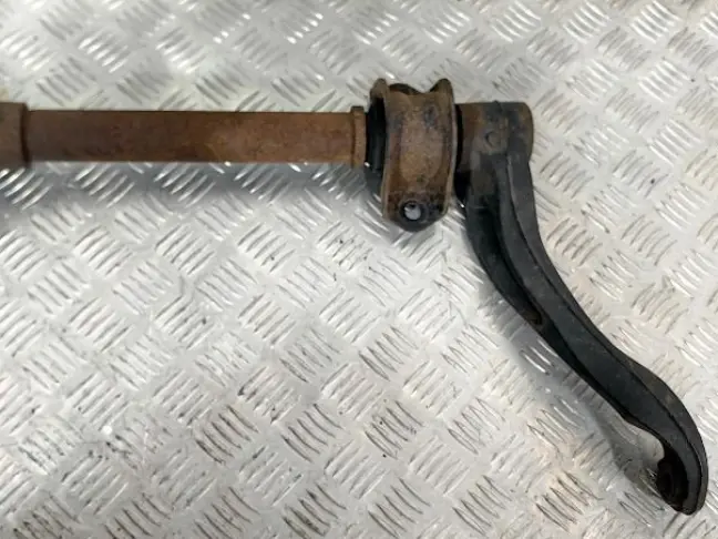 Стабилизатор задний Range Rover 4 L405