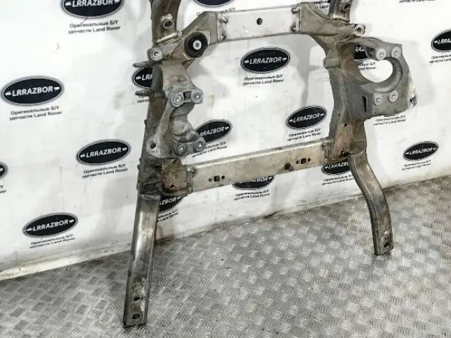 Подрамник передний Range Rover Sport 2 L494 L405