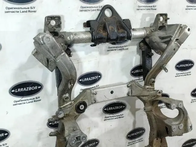 Подрамник передний Range Rover Sport 2 L494 L405
