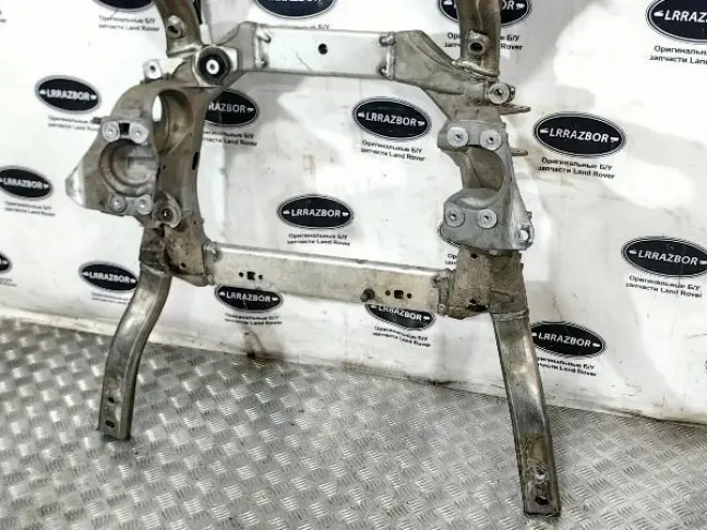 Подрамник передний Range Rover Sport 2 L494 L405