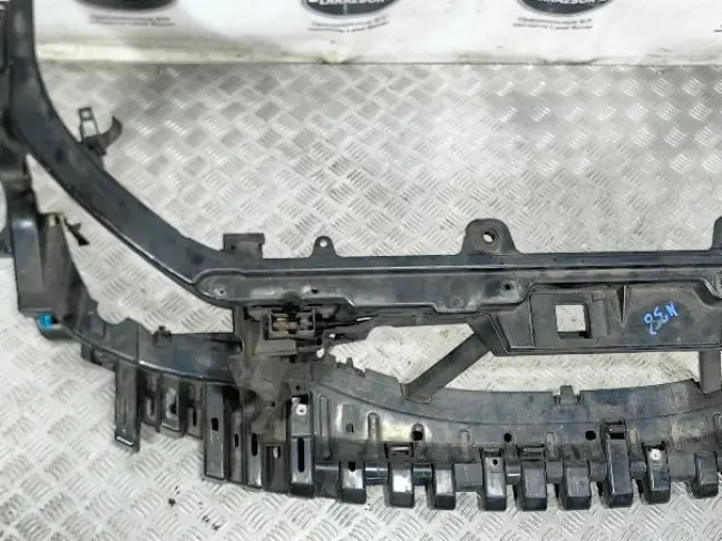 Панель передняя Range Rover 4 L405