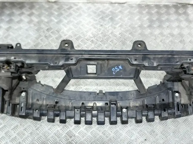 Панель передняя Range Rover 4 L405