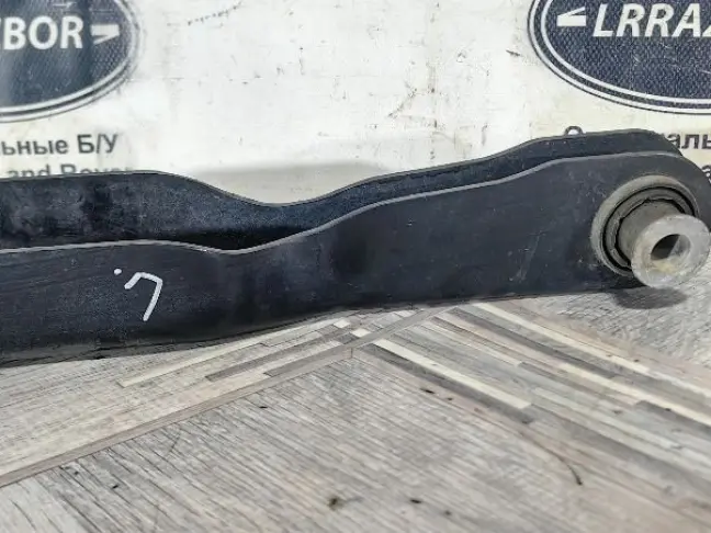 Рычаг задний развальный левый Range Rover 4 L405
