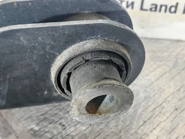 Рычаг задний развальный левый Range Rover 4 L405