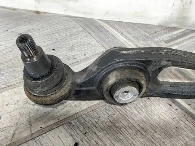 Рычаг передний правый прямой Range Rover 4 L405