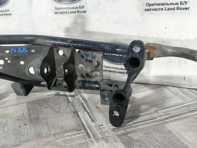 Опора раздатки Range Rover 4  L405