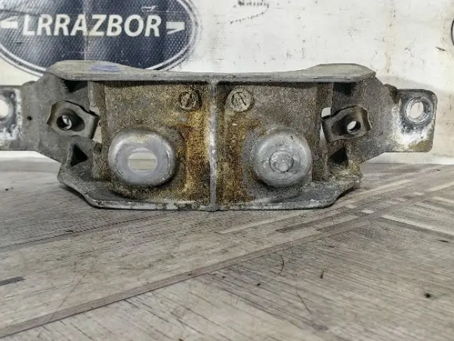 Кронштейн кардана Range Rover 4  L405