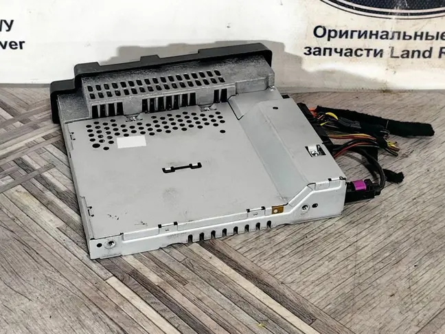 Блок управления магнитолой Range Rover L322 07-12