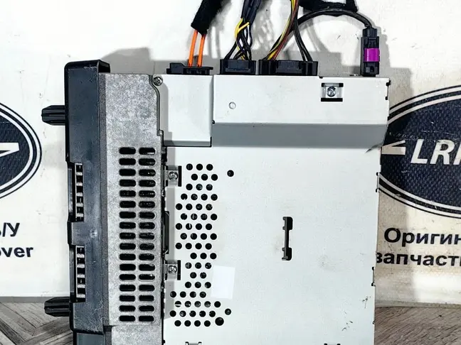 Блок управления магнитолой Range Rover L322 07-12