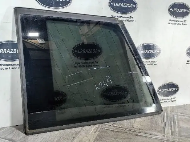 Стекло кузовное глухое левое Range Rover L322
